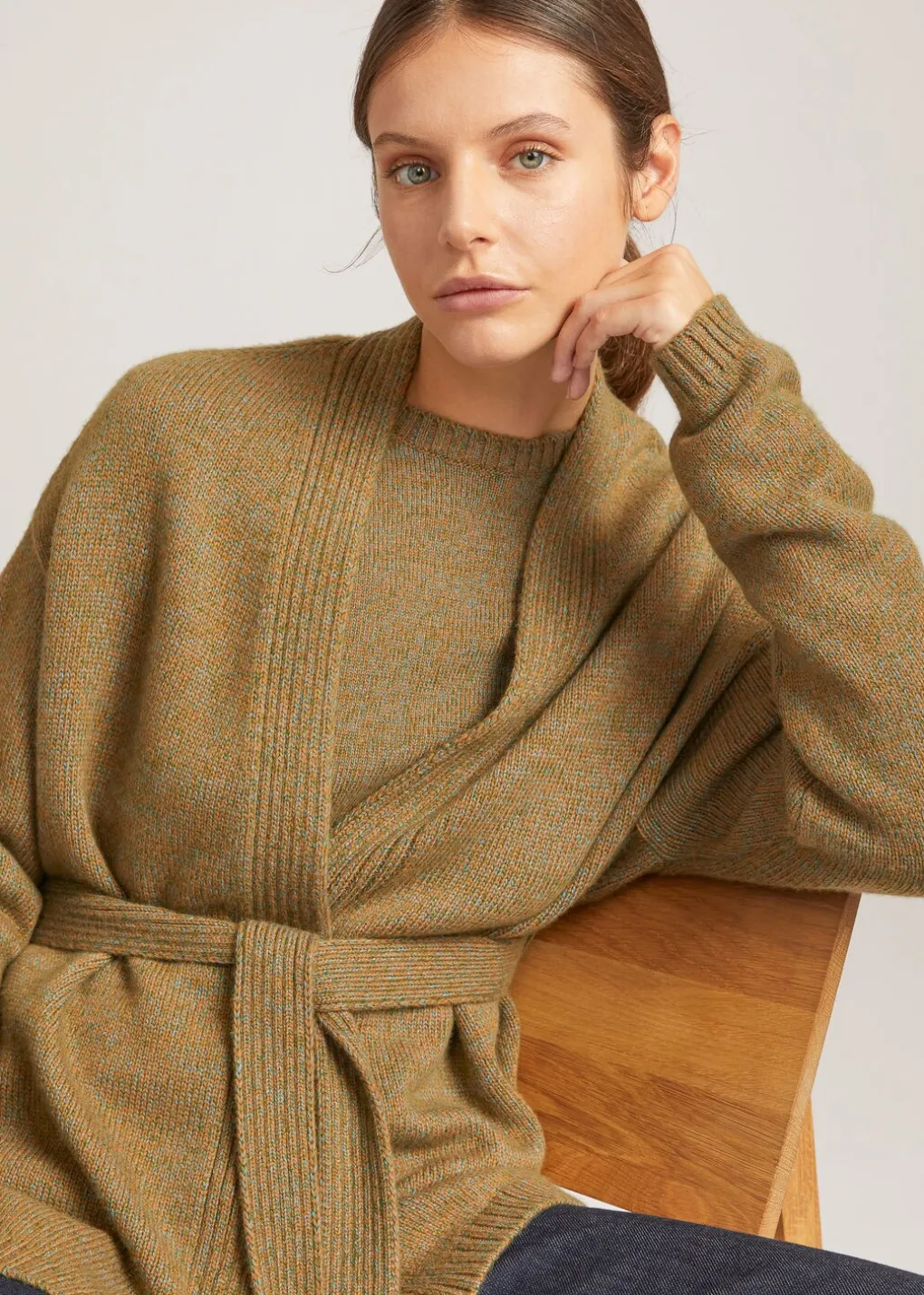 Cardigan Vicuna