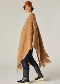 Poncho Fluffy