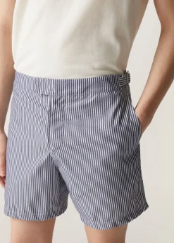 Short Schooner