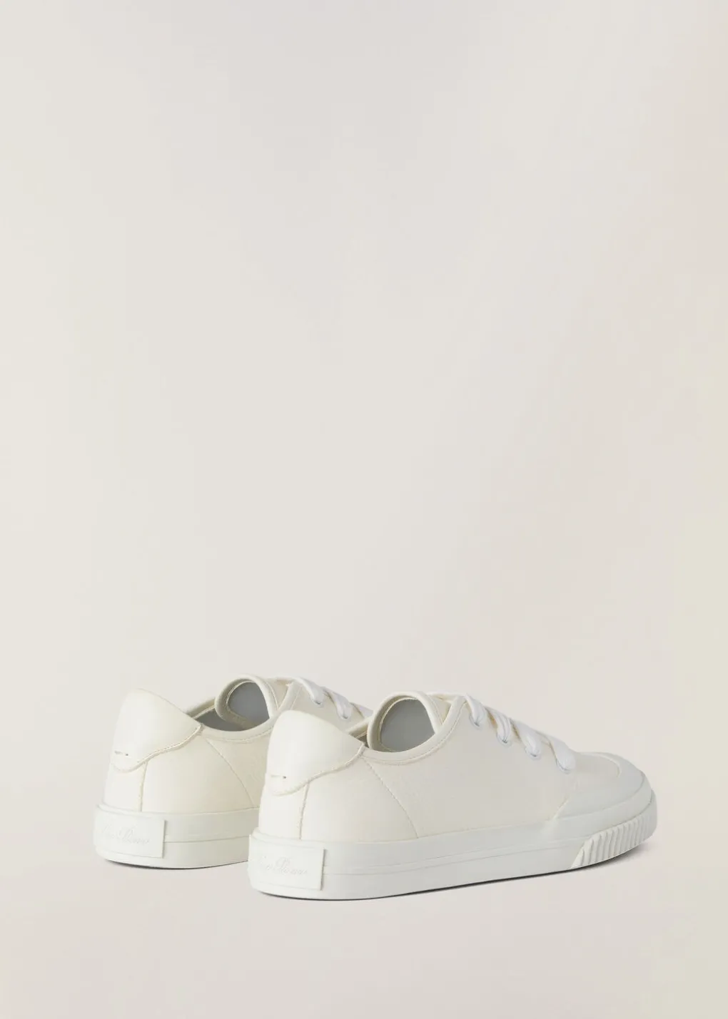 Sneakers Riverhead