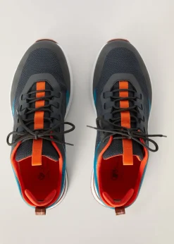 Sneakers Week-End Walk