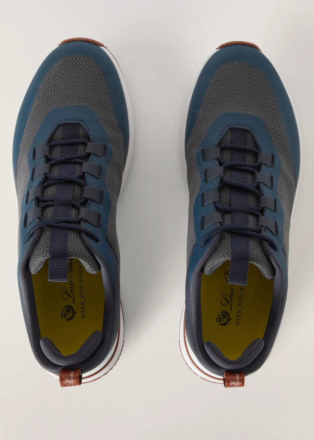 Sneakers Week-End Walk